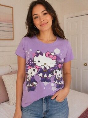 Hello Kitty & Friends Sanrio Lavender Graphic T-Shirt Women’s S/M